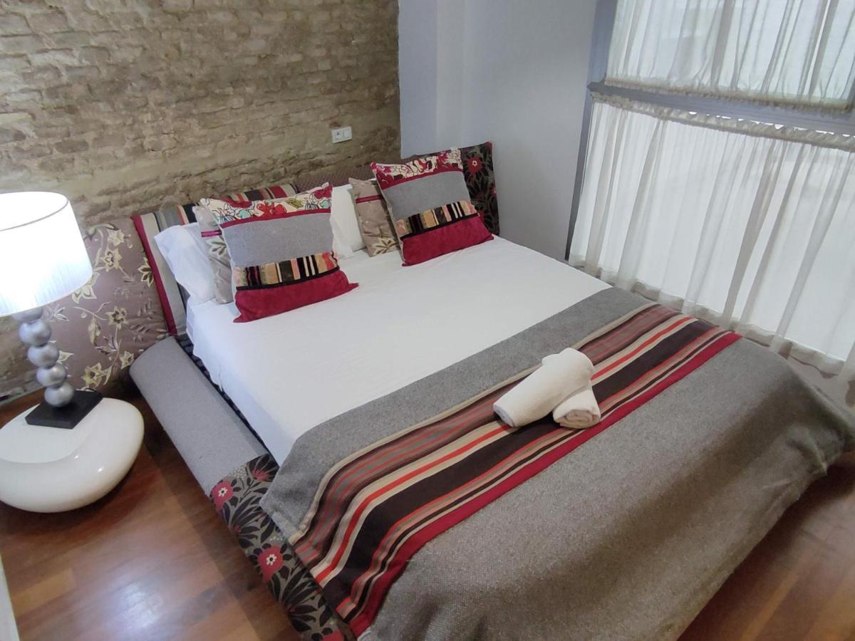 Apartamento Un Jardin En La Alfalfa - Kainga Homes เซบีญา ภายนอก รูปภาพ